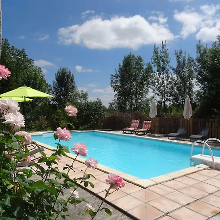 La Fontenelle D'hotes Sainte-Severe