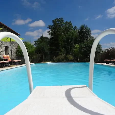 Bed & Breakfast La Fontenelle D'hotes Sainte-Severe