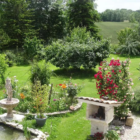 La Fontenelle D'hotes Bed & Breakfast