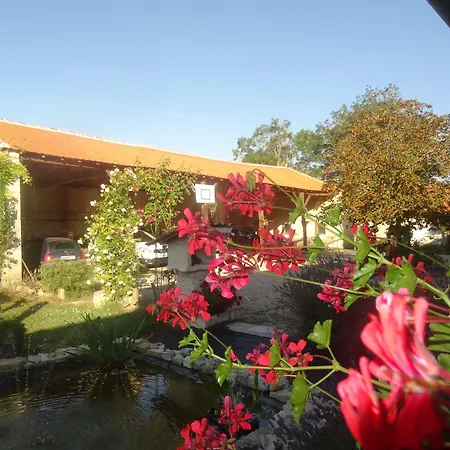 La Fontenelle D'hotes Bed & Breakfast Sainte-Severe