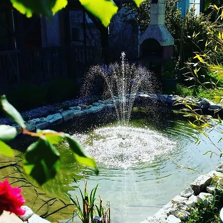 Bed & Breakfast La Fontenelle D'hotes 3*